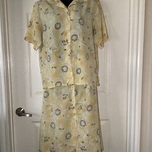 Attitude is Everything  women floral 2 piece button down skirt suit